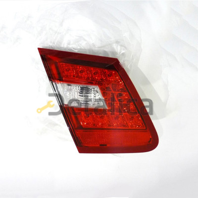 Фонарь задний внутренний левый диод для Мерседес W212