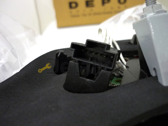 Фонарь задний внутренний левый диод для Мерседес W212