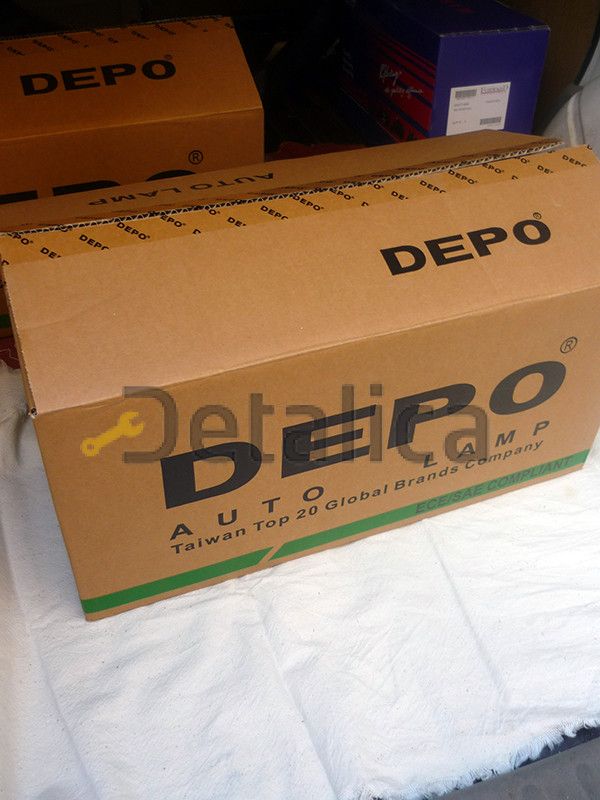 Фара правая для Ниссан Патрол Y61 без корректора