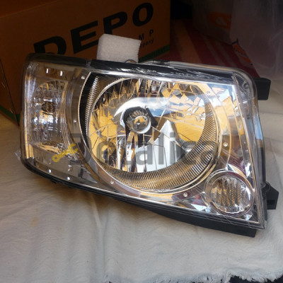 Фара правая для Ниссан Патрол Y61 без корректора