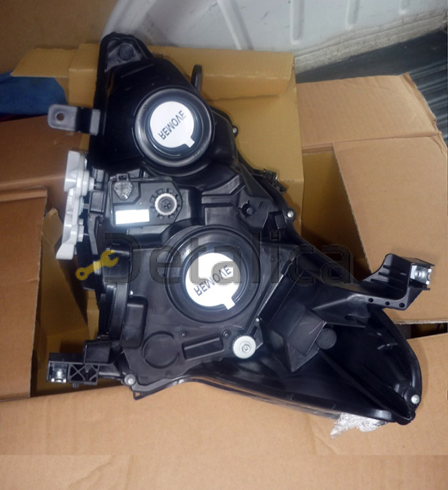 Фара правая для Ниссан Теана L33 Depo