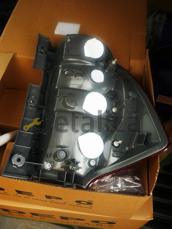 Фонарь задний левый для Киа Сид  универсал от 2007 до 2009 (Depo)