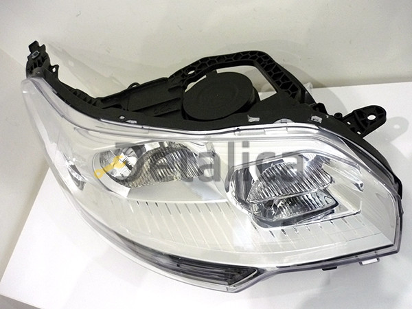 Фара правая для Ситроен С5 2008-2010 Депо