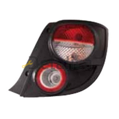 Фонарь задний внешний правый с черным ободком хэтчбек для Шевроле Авео Т300