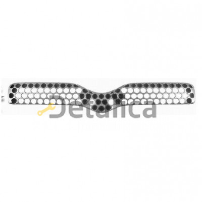 Решетка радиатора хромированная для тойота ярис 1999-2002