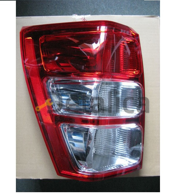 Фонарь задний левый для Сузуки Гранд Витара 5 дв оригинал