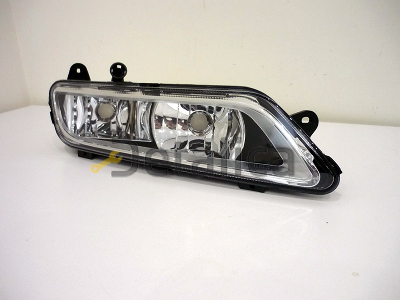 Vw passat b7 и b8. Led птф passat b7. Передние фары на пассат б7. Vw passat b7 ночью. 4 tsi противотуманные фары.