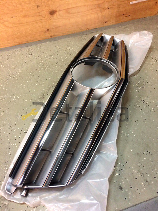 Решетка радиатора AVANTGARD для Мерседес W204 от 2007