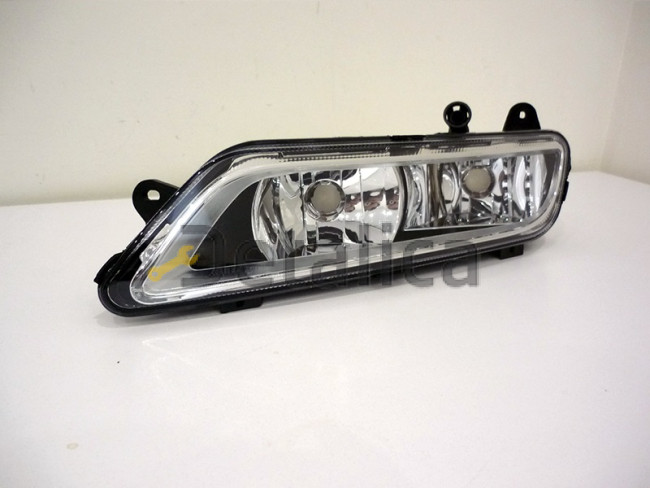 Фара противотуманная правая с подсветкой поворота для Фольксваген Пассат Б7 от 2011 (Depo)