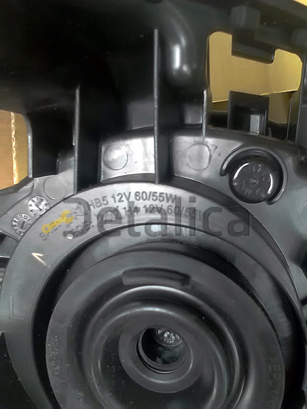 Фара правая для Ниссан Жук под корректор