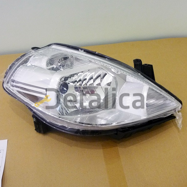 Фара правая для Ниссан Тиида под корректор