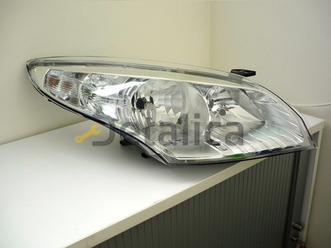 Фара правая для Рено Меган 3 Депо