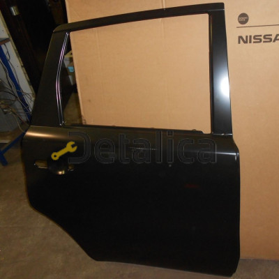 Дверь задняя правая для Ниссан Ноте Е11