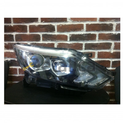 Фара передняя правая для Ниссан Кашкай J11 оригинал