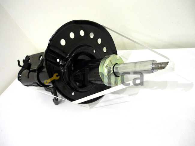 Амортизатор передний правый для Ниссан Сентра B17 оригинал