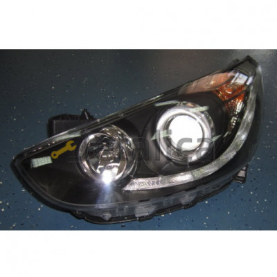 Фары комплект тюнинг внутри чёрные для Хендай Солярис от 2011 (DEVIL EYES)