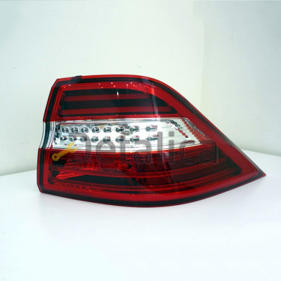 Фонарь задний внешний правый диод для Мерседес W166 ML