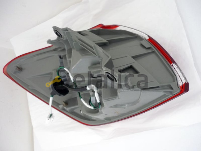 Фонарь задний внешний правый для Ниссан Мурано Z51 рестайлинг оригинал