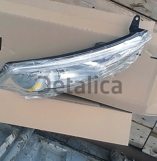 Указатель поворота правый для Ниссан Жук оригинал Указатель поворота правый для Ниссан Жук оригинал