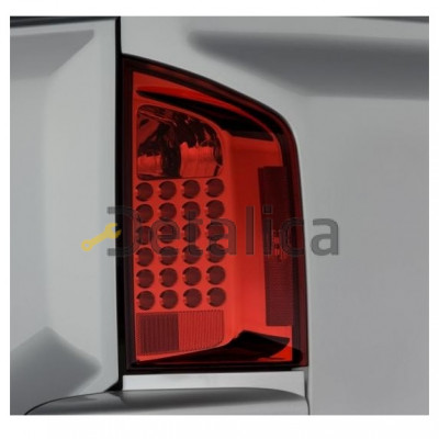 Фонарь задний внешний правый оригинал для инфинити qx56 от 2008