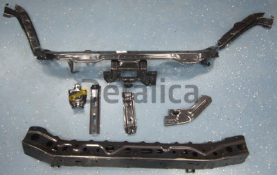 Nissan Tiida суппорт радиатора (Китай)