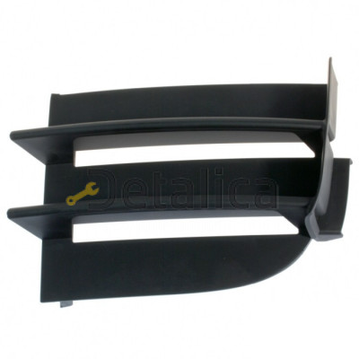 Решетка бампера передняя левая для Шкода Суперб от 2008 (Китай)