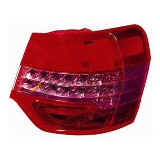 Фонарь задний внешний правый для Ситроен С5