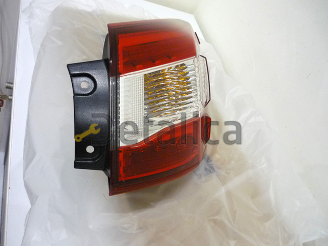 Фонарь задний внешний правый для Ниссан Кашкай J11 оригинал