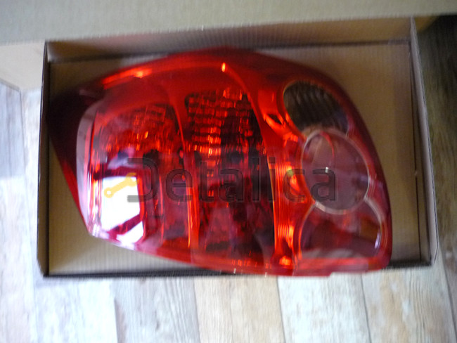 Фонарь задний левый для Тойота Аурис от 2007-2009 (Depo) Европа