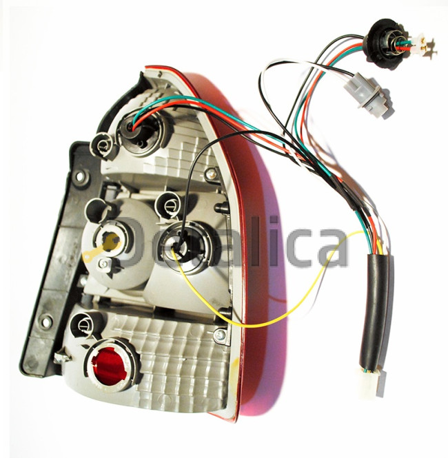 Фонарь задний левый хрусталь красно-бел для Хендай Акцент от 2000 (Китай)