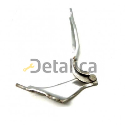 Петля капота правая для Шкода Рапид оригинал