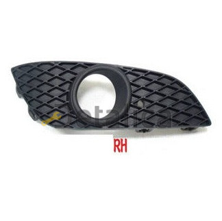 Решетка бампера передняя правая с отверстием под противотуманку черная для Опель Астра H от 2007