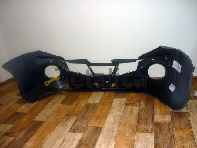 Бампер передний для Ниссан Жук