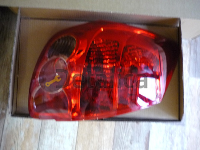 Фонарь задний правый для Тойота Аурис от 2007-2009 (Depo) Европа