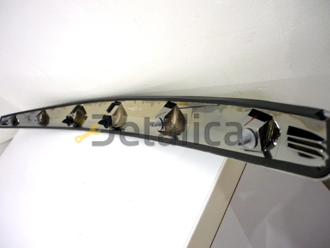 Молдинг капота для Ниссан Альмера G15 оригинал