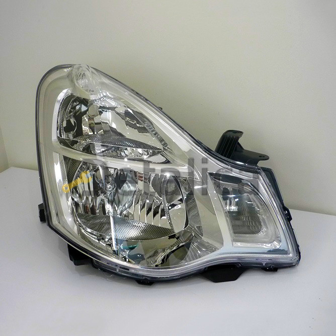 Фара правая для Ниссан Альмера G15 оригинал
