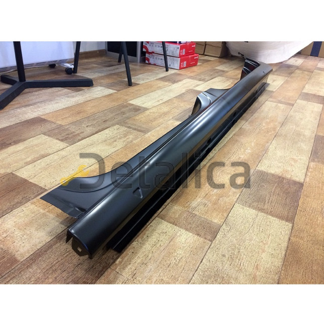 Порог левый для Шкода Рапид оригинал