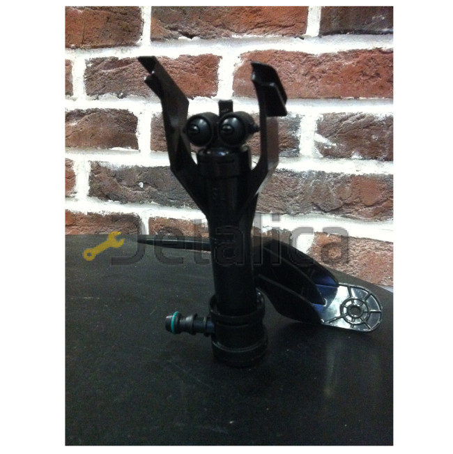 Форсунка омывателя фары левая для Ниссан Патфайндер Р52 оригинал