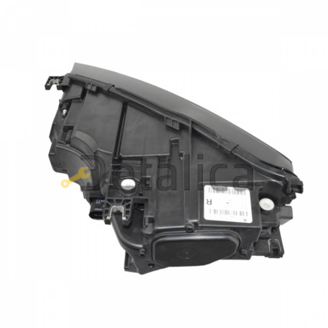 Фара передняя правая для Ауди А7 три линзы