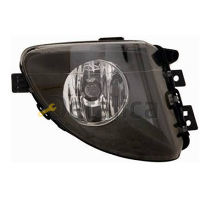 Фара противотуманная правая для BMW F10 5 Series