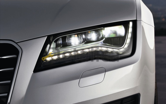 Фара передняя левая для Ауди А7 три линзы