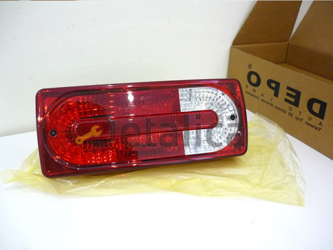 Фонарь задний правый для Мерседес W463 Gelendewagen