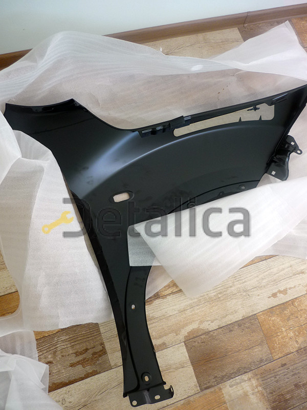 Крыло переднее левое для Ниссан Жук оригинал