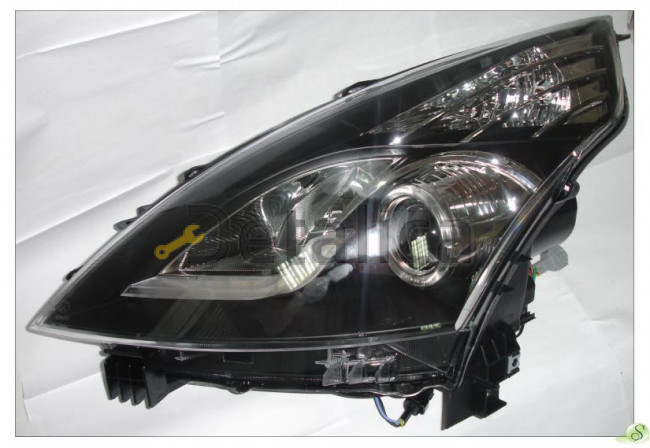 Фары для Ниссан Теана J32 тюнинг комплект Eagle Eyes внутри чёрная