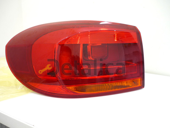 Фонарь задний внешний левый для Фольксваген Тигуан от 2011 (Depo)