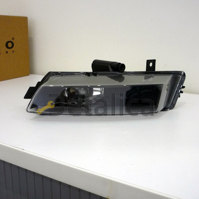 Фара противотуманная левая для BMW E87 рестайл