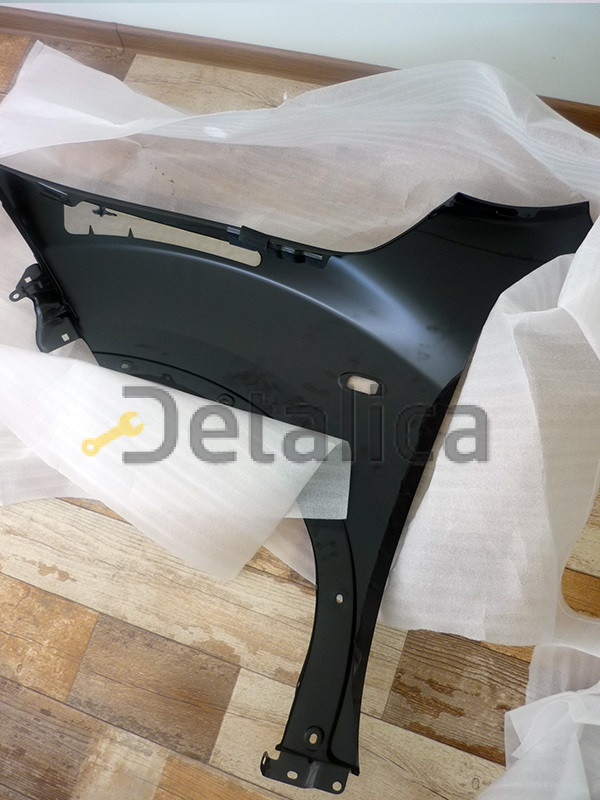 Крыло переднее правое для Ниссан Жук оригинал