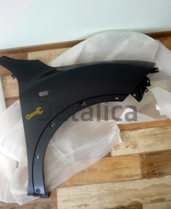 Крыло переднее правое для Ниссан Жук оригинал