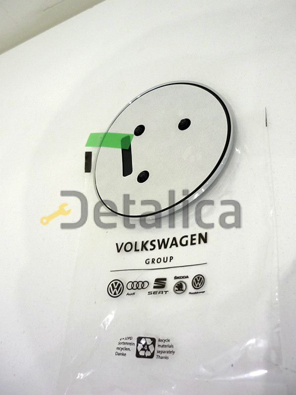 Эмблема на капот Шкода Рапид оригинал