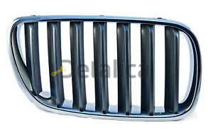 BMW X3 решетка радиатора прав (Тайвань) хром-черн